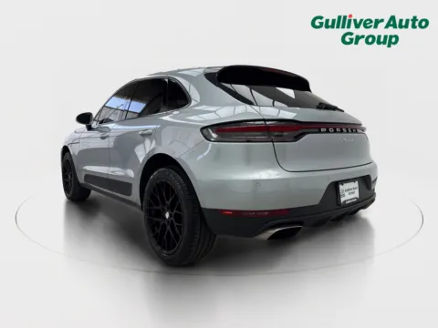 More photos of 2020 Porsche Macan at Gulliver Auto Group, TX