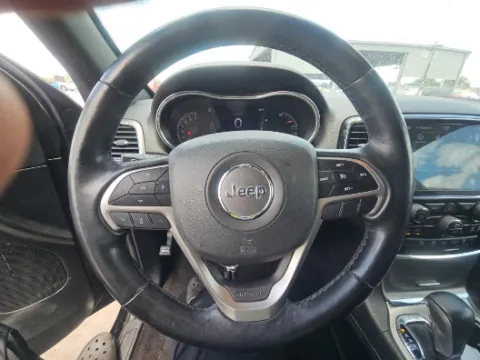 More photos of 2022 Jeep Grand Cherokee WK Laredo X at Gulliver Auto Group, TX