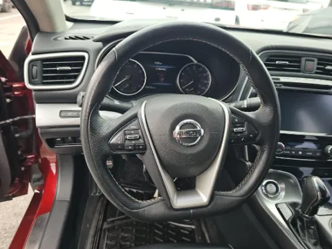 More photos of 2018 Nissan Maxima 3.5 SL at Gulliver Auto Group, TX