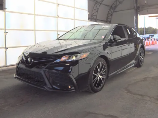 Black 2022 Toyota Camry SE for sale in Plano, TX
