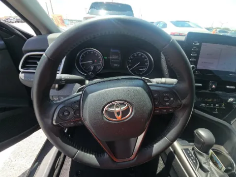 More photos of 2022 Toyota Camry SE at Gulliver Auto Group, TX