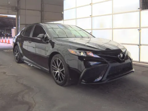 More photos of 2022 Toyota Camry SE at Gulliver Auto Group, TX