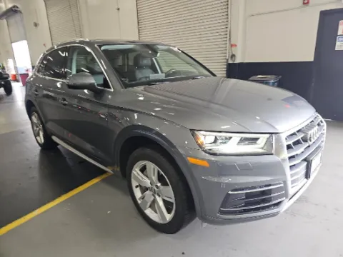 More photos of 2018 Audi Q5 2.0T Premium Plus at Gulliver Auto Group, TX
