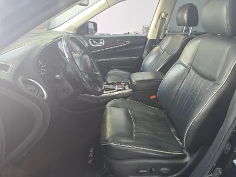 Another view of 2019 INFINITI QX60 LUXE for sale in Plano, TX at Gulliver Auto Group