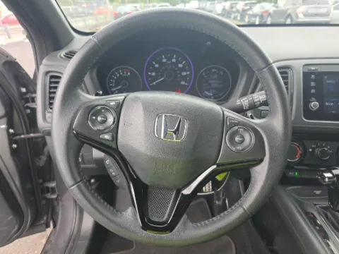 More photos of 2021 Honda HR-V Sport at Gulliver Auto Group, TX