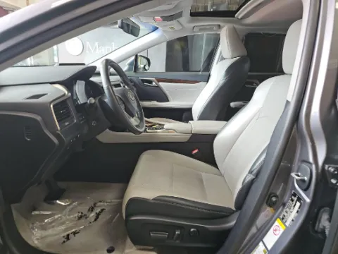 More photos of 2018 Lexus RX 450h at Gulliver Auto Group, TX