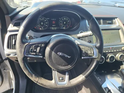 More photos of 2020 Jaguar E-PACE Checkered Flag Edition at Gulliver Auto Group, TX