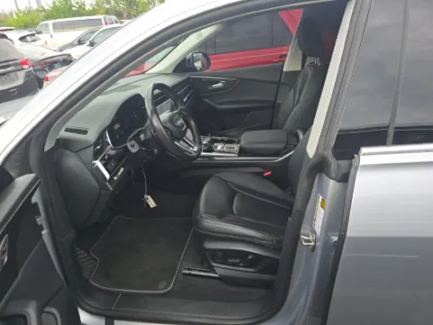 More photos of 2019 Audi Q8 3.0T Premium Plus at Gulliver Auto Group, TX