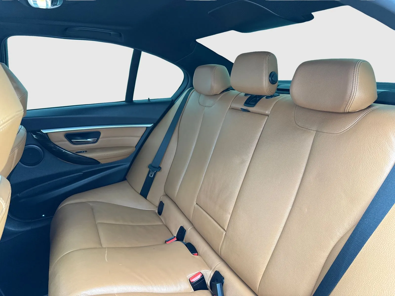 2018 BMW 3 Series 330i - Photo 36