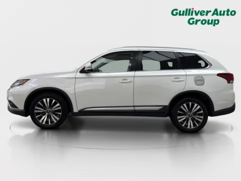 Another view of 2019 Mitsubishi Outlander SE for sale in Plano, TX at Gulliver Auto Group