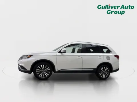 Another view of 2019 Mitsubishi Outlander SE for sale in Plano, TX at Gulliver Auto Group