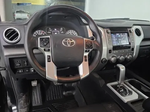 More photos of 2018 Toyota Tundra SR5 at Gulliver Auto Group, TX