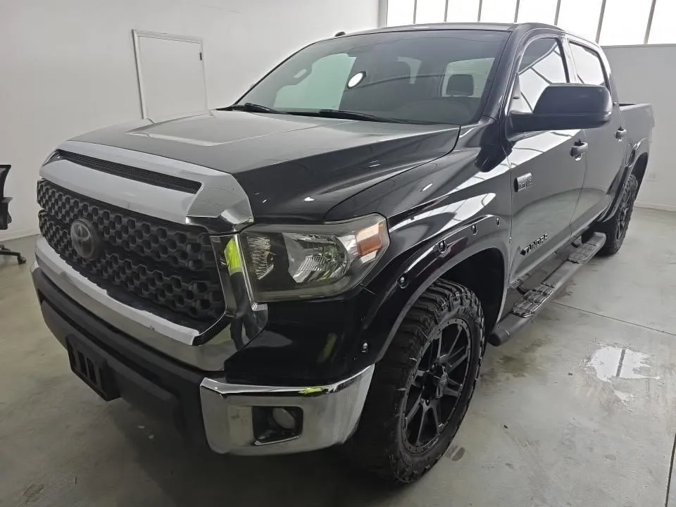 Black 2018 Toyota Tundra SR5 for sale in Plano, TX