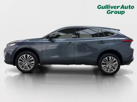 More photos of 2021 Toyota Venza Limited at Gulliver Auto Group, TX