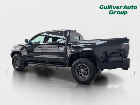 More photos of 2018 Toyota Tacoma SR5 at Gulliver Auto Group, TX