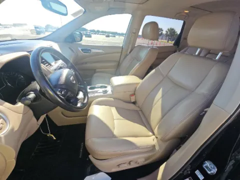More photos of 2018 Nissan Pathfinder SL at Gulliver Auto Group, TX