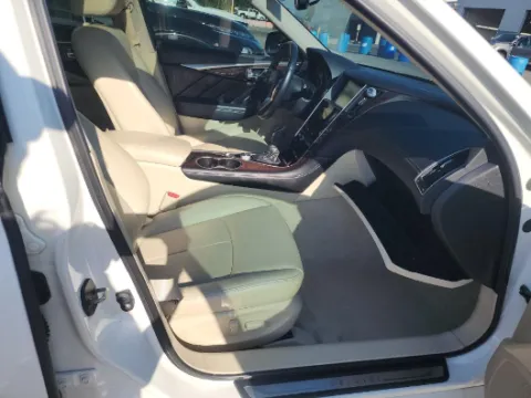 More photos of 2018 INFINITI Q50 3.0t LUXE at Gulliver Auto Group, TX