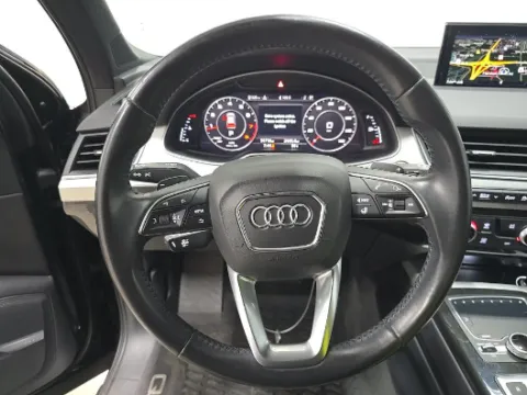 More photos of 2019 Audi Q7 45 SE Premium Plus at Gulliver Auto Group, TX