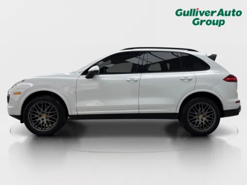 More photos of 2018 Porsche Cayenne Platinum Edition at Gulliver Auto Group, TX