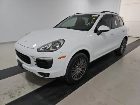 White 2018 Porsche Cayenne Platinum Edition for sale in Plano, TX