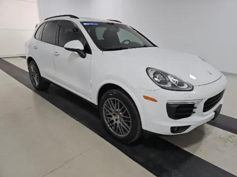 Another view of 2018 Porsche Cayenne Platinum Edition for sale in Plano, TX at Gulliver Auto Group