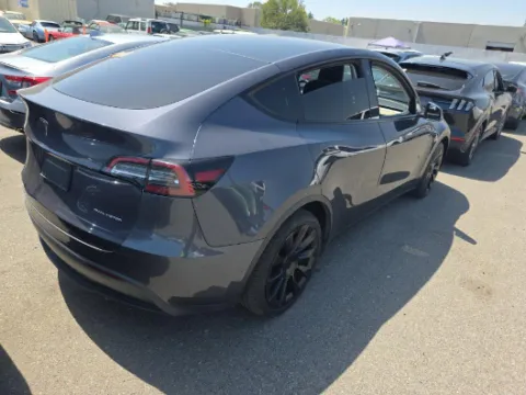 Photos of 2021 Tesla Model Y Long Range for sale in Plano, TX at Gulliver Auto Group