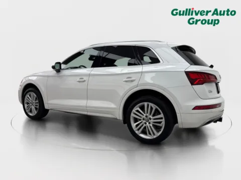 More photos of 2018 Audi Q5 2.0T at Gulliver Auto Group, TX