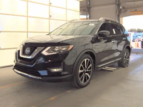 Black 2019 Nissan Rogue SL for sale in Plano, TX