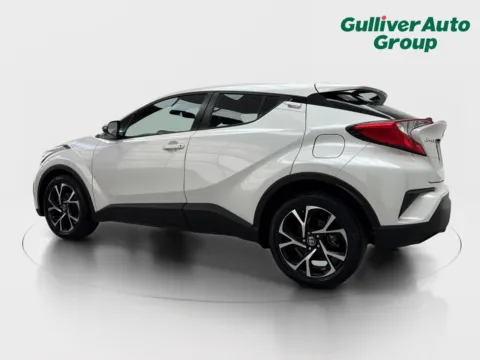 More photos of 2021 Toyota C-HR XLE at Gulliver Auto Group, TX