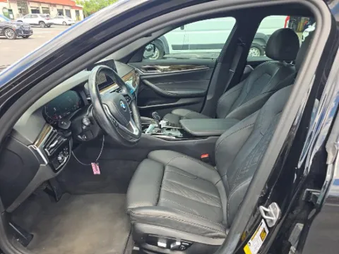 More photos of 2021 BMW 5 Series 530i at Gulliver Auto Group, TX