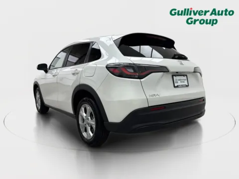 More photos of 2023 Honda HR-V LX at Gulliver Auto Group, TX