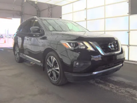 More photos of 2019 Nissan Pathfinder Platinum at Gulliver Auto Group, TX