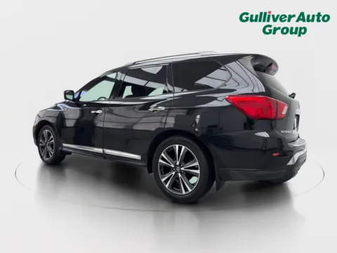 More photos of 2019 Nissan Pathfinder Platinum at Gulliver Auto Group, TX