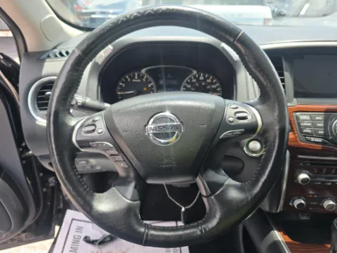 More photos of 2019 Nissan Pathfinder Platinum at Gulliver Auto Group, TX