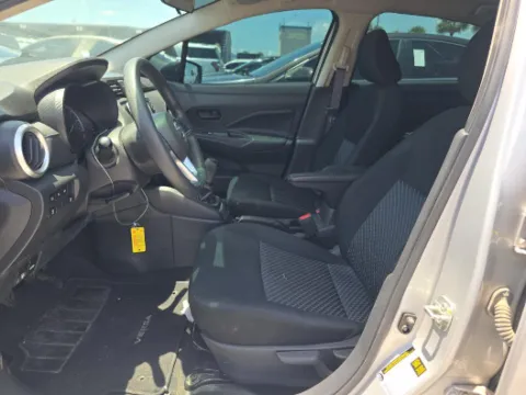 More photos of 2021 Nissan Versa 1.6 S at Gulliver Auto Group, TX
