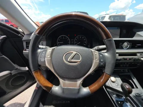 More photos of 2015 Lexus ES 350 at Gulliver Auto Group, TX