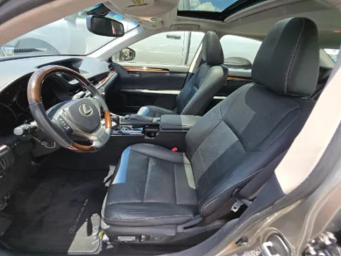 More photos of 2015 Lexus ES 350 at Gulliver Auto Group, TX