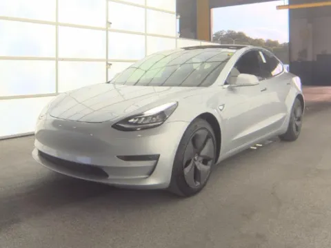 Photos of 2018 Tesla Model 3 Long Range for sale in Plano, TX at Gulliver Auto Group