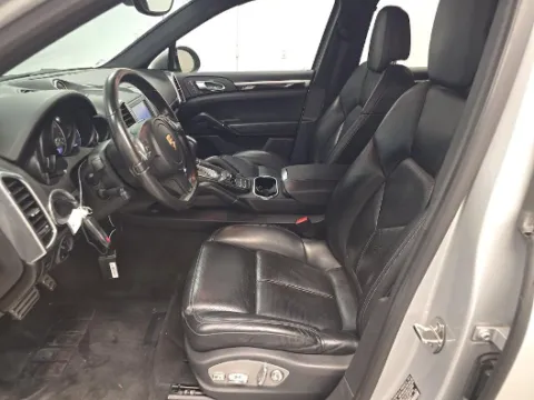 More photos of 2014 Porsche Cayenne S at Gulliver Auto Group, TX