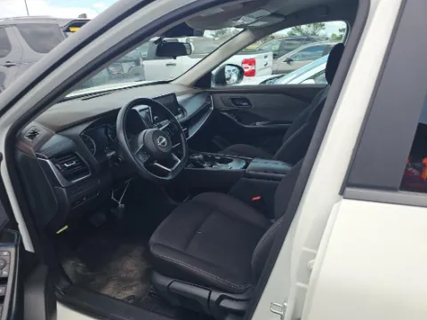 More photos of 2023 Nissan Rogue S at Gulliver Auto Group, TX