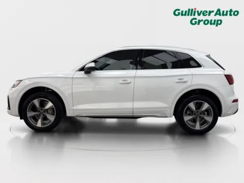 Another view of 2023 Audi Q5 40 Premium Plus for sale in Plano, TX at Gulliver Auto Group
