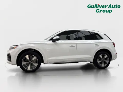Photos of 2023 Audi Q5 40 Premium Plus for sale in Plano, TX at Gulliver Auto Group