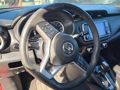 More photos of 2018 Nissan Kicks SR at Gulliver Auto Group, TX