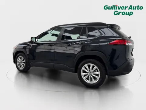 More photos of 2024 Toyota Corolla Cross LE at Gulliver Auto Group, TX