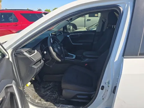 More photos of 2023 Toyota RAV4 LE at Gulliver Auto Group, TX