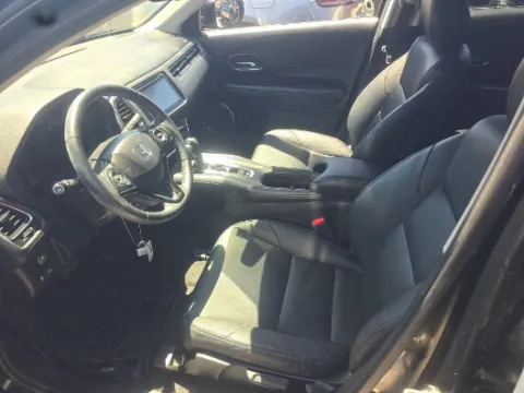 More photos of 2018 Honda HR-V EX-L at Gulliver Auto Group, TX