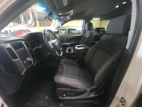 More photos of 2018 Chevrolet Silverado 1500 LT at Gulliver Auto Group, TX