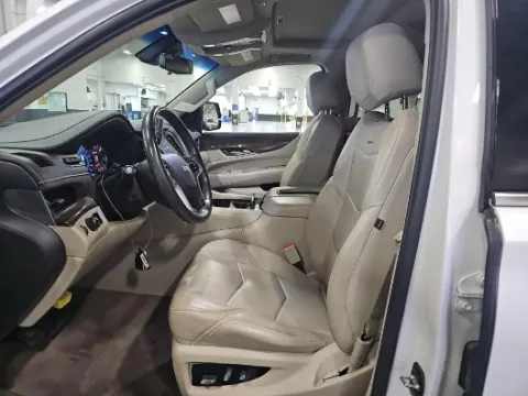 More photos of 2018 Cadillac Escalade Luxury at Gulliver Auto Group, TX