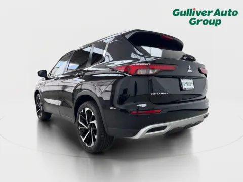 More photos of 2022 Mitsubishi Outlander Black Edition at Gulliver Auto Group, TX
