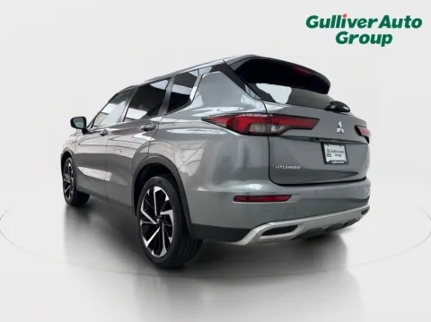 More photos of 2023 Mitsubishi Outlander SE Special Edition at Gulliver Auto Group, TX